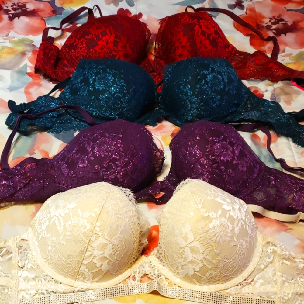 La Senza Bras 34 DDD Each